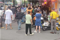 

刘畊宏为团队驱散就餐群众致歉，公共争议事件