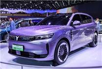 

岚图四月交付量破万飙升150% 华为智能驾